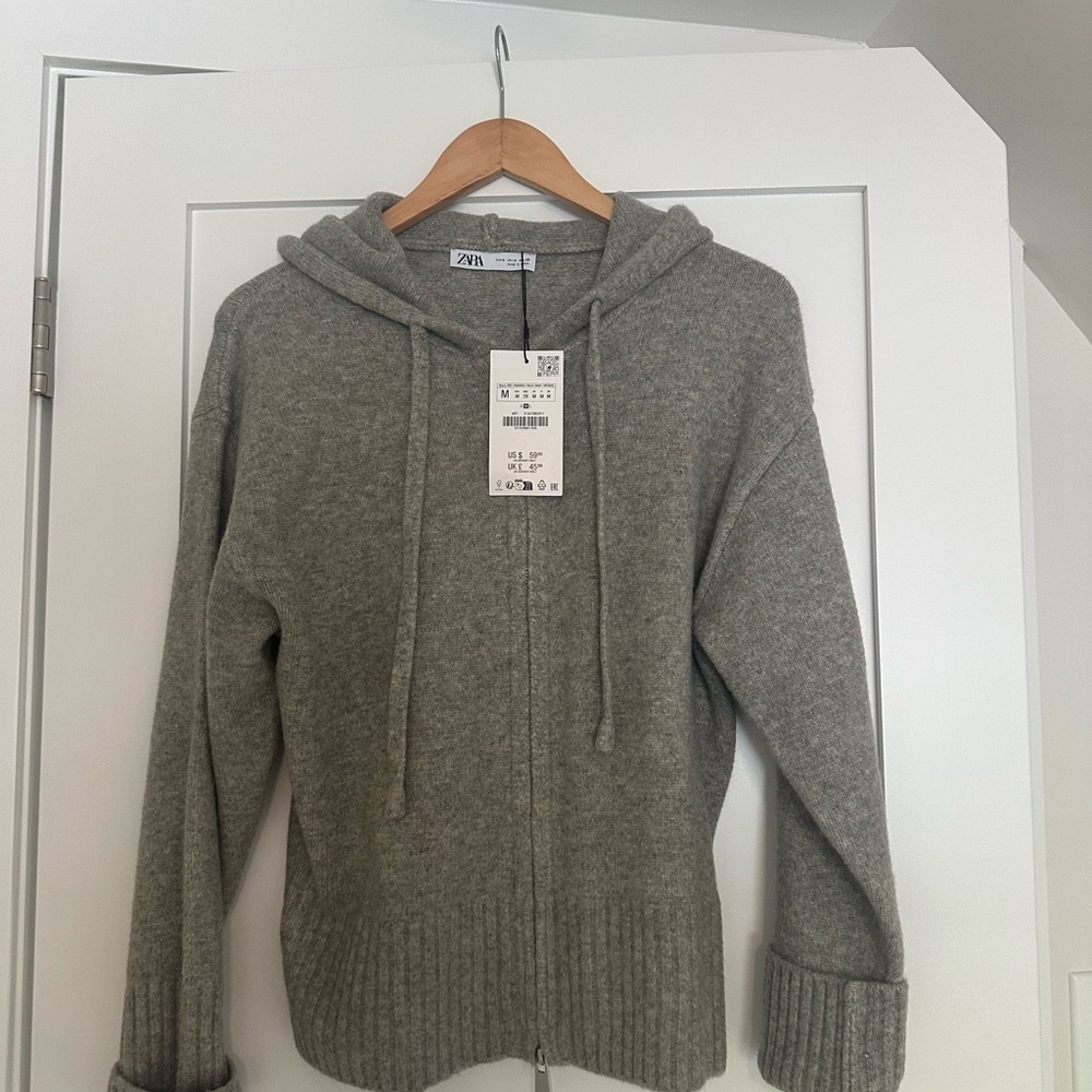 Zara Gray Hooded Sweater